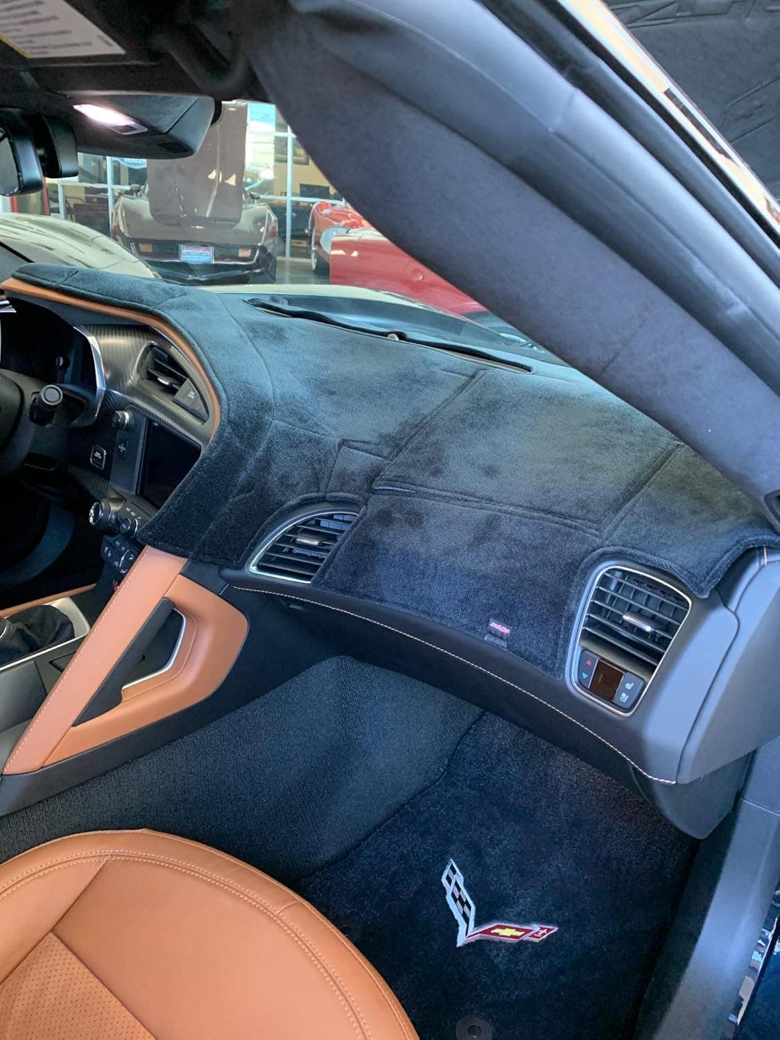 Corvette C7 Stingray interior, dashboard and saddle leather seat restored